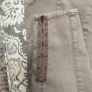 White House Black Market skinny ankle pants